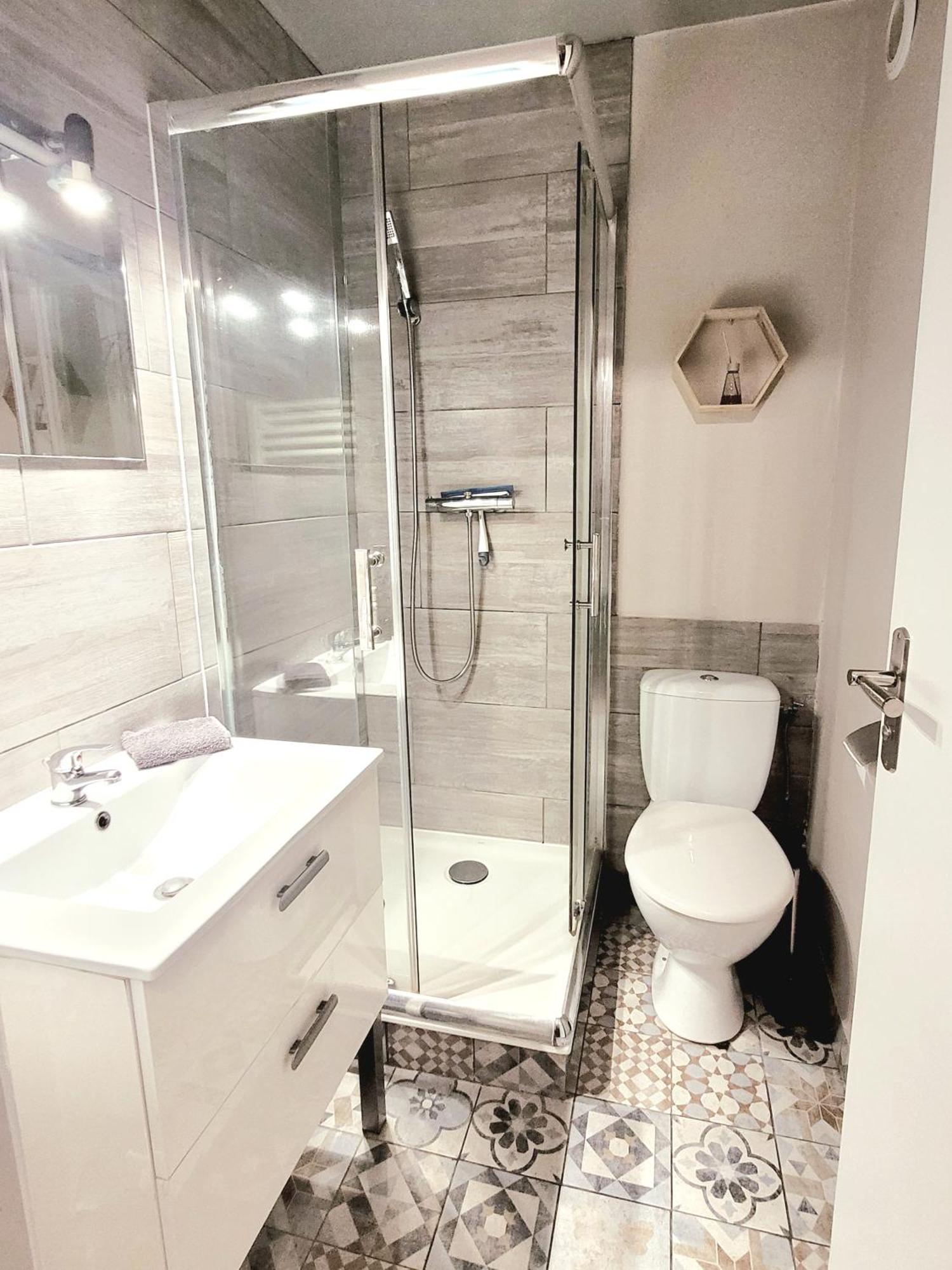 Apartment M2m Confortable Avec Parking Prive Gratuit - 4 Min A Pied De La - Hypercentre *